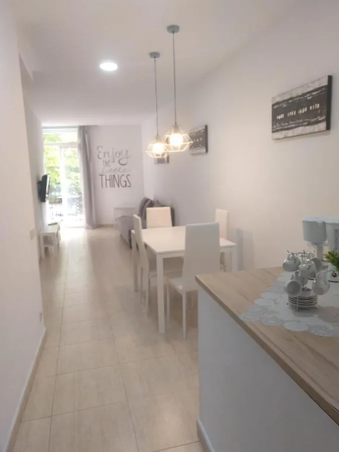 Daire Mejor Apartamento En Plaza Espana Con Parking Gratuito Barselona